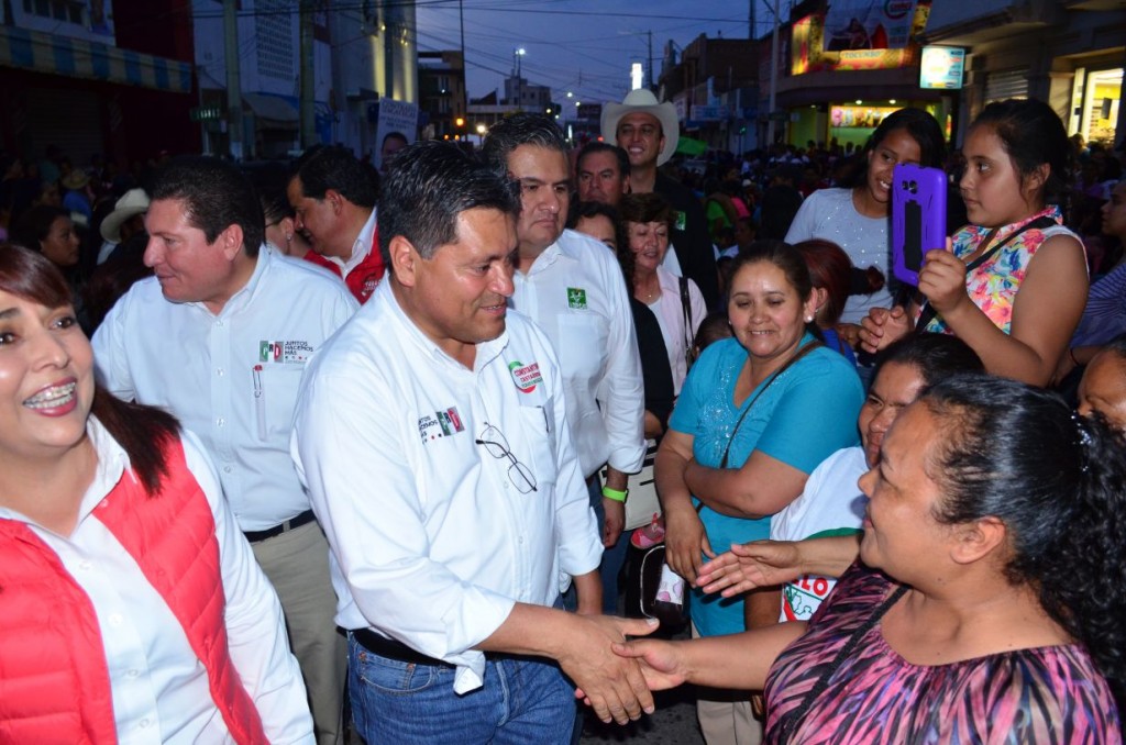 13346358_653924348107229_1511410322769726058_o